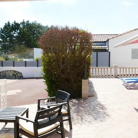 Grande Maison 200m De La A Piscines Partagees