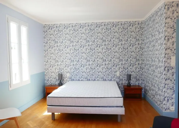 Grande Maison 200m De La A Piscines Partagees Бретиньоль-сюр-Мер